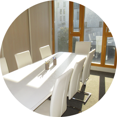Salle de réunion du cabinet ELERE & Associés à Lyon